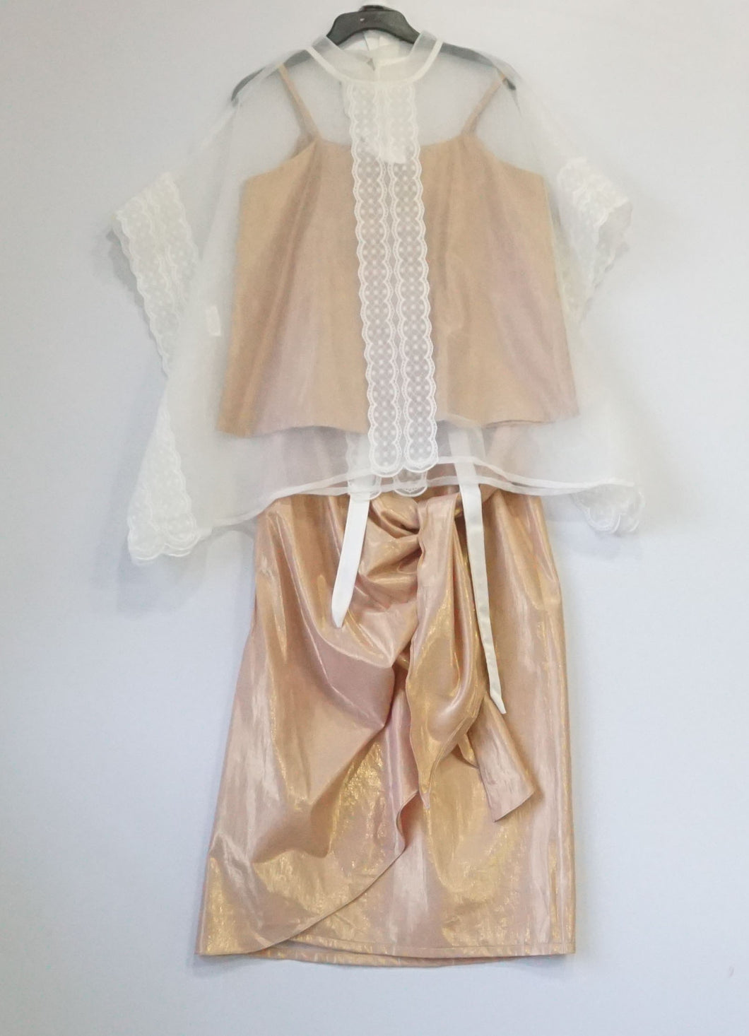 BLFT0072-WES0442 Tops-Skirt (M/L)
