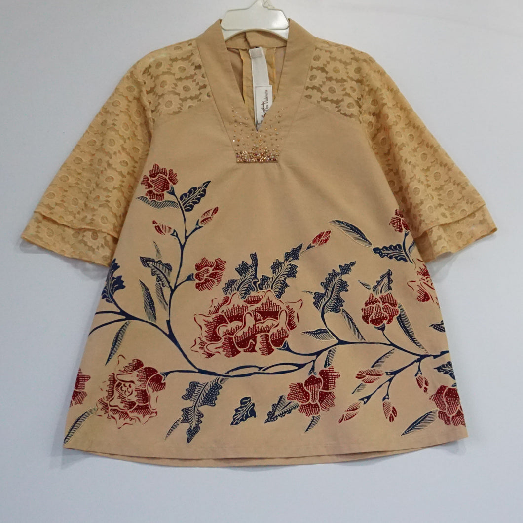 BVAT0287 Tops (S)
