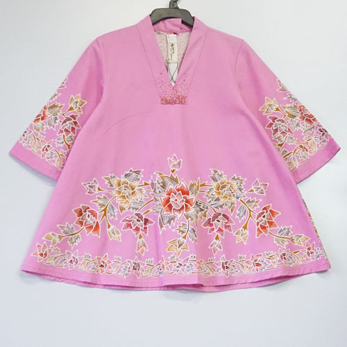 BVAT0618 Tops (M)