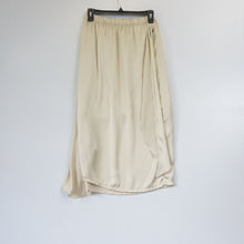 FSTUDIO4127 Skirt (S)