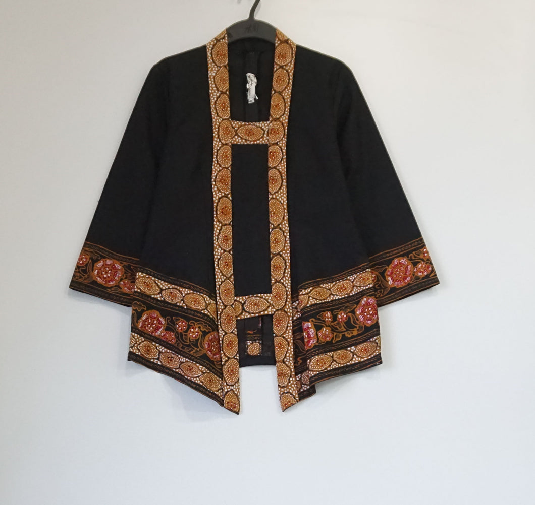 KKBT0338 Tops (L)