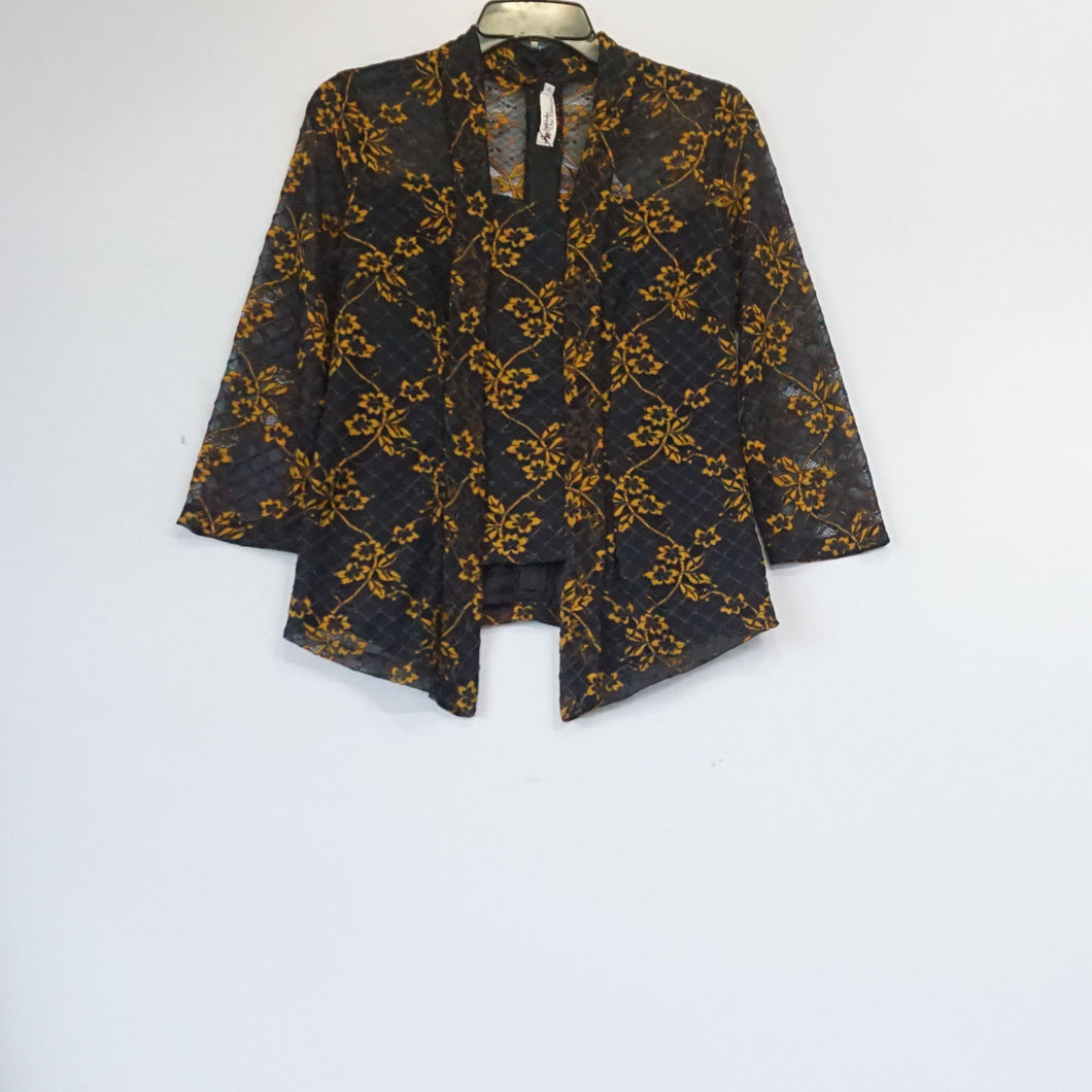 KKBT0509 Tops (S)