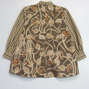 AKT0145 Tops (L)