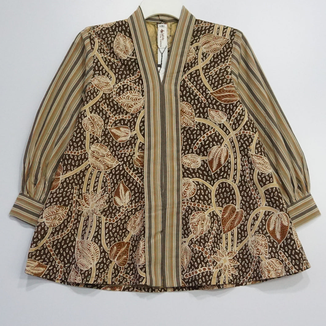 AKT0145 Tops (L)
