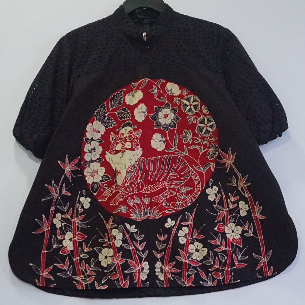 APQT0162 Tops (XL)