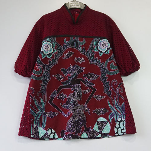 APQT0164 Tops (M)