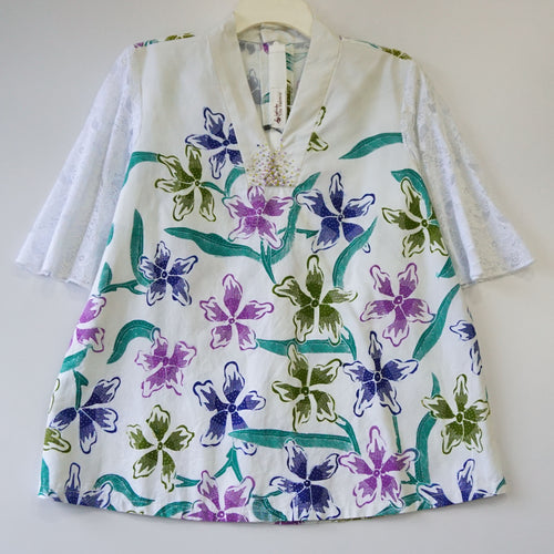 BVAT0055 Tops (XL)