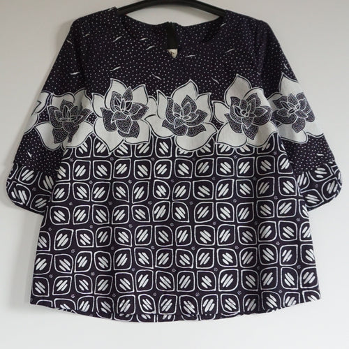 CLT3010 Tops (S)