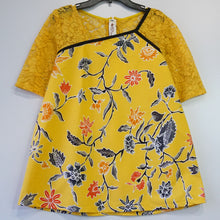 CLT3124 Tops (M)