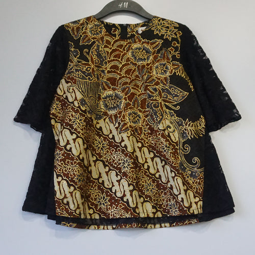 CLT3161 Tops (S)