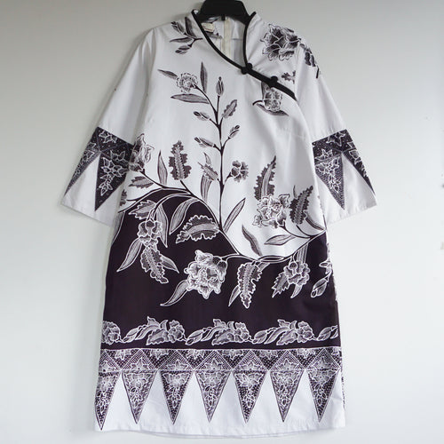 IDR2450. Dress (M)