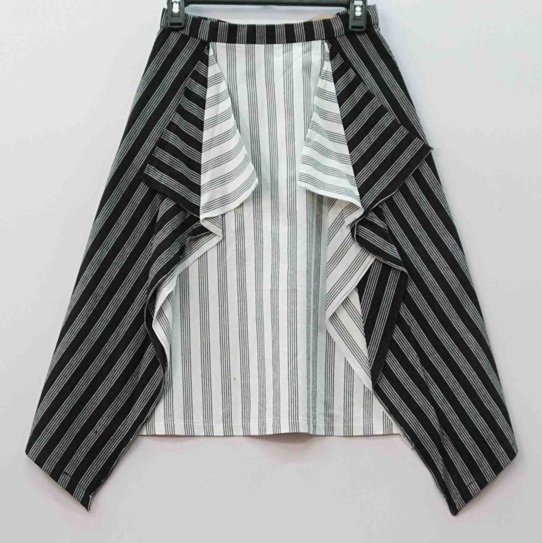 FSTUDIO0947 Skirt (XS)