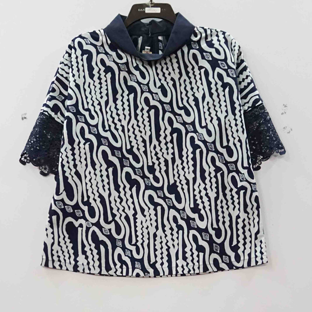 IDR2011 Tops (S)