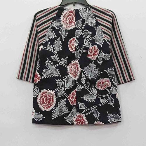 FSTUDIOA0072 Tops (XS)