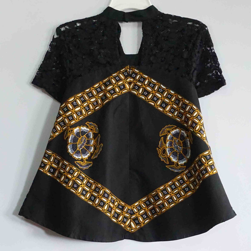 BOT0079 Tops (S)