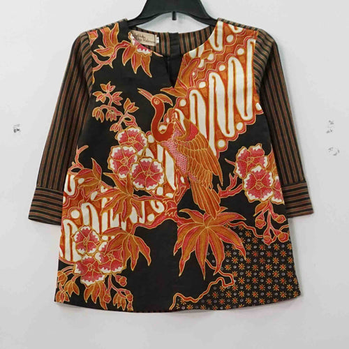 CLT2174 Tops (S)