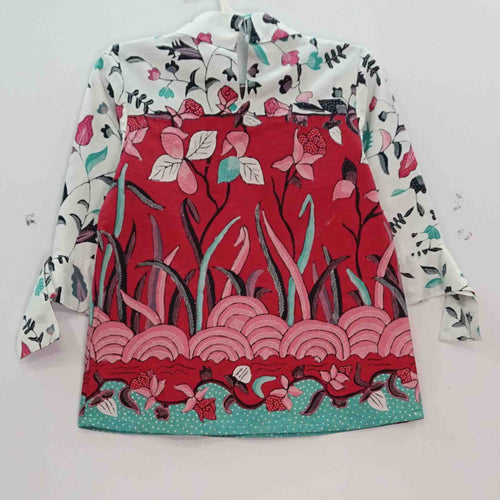 CLT2108 Tops (S)