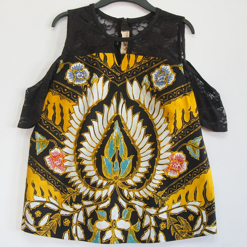 BVT0012 Tops (L)