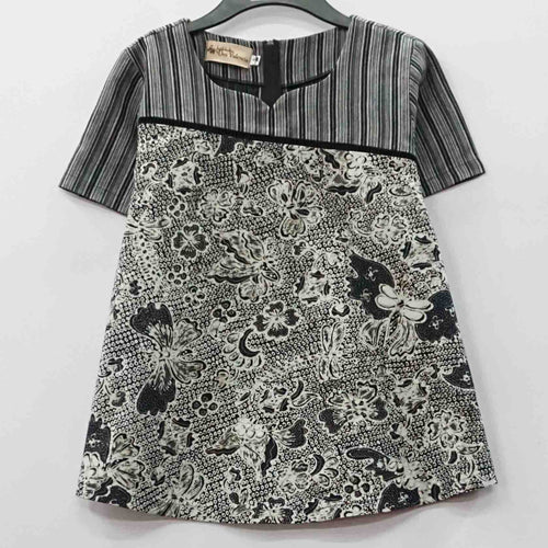 CLT2316 Tops (S)