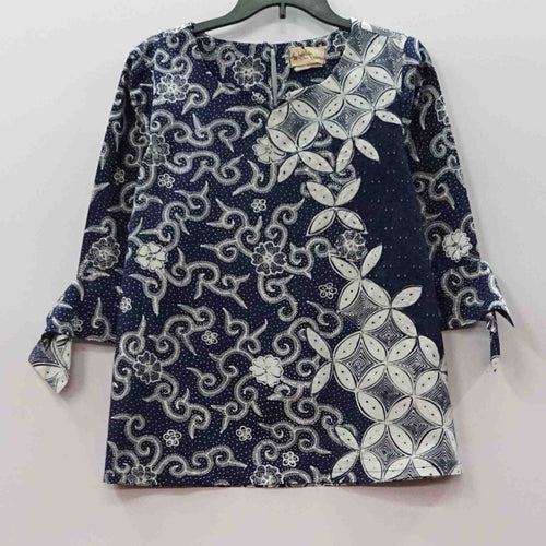 CLT2054 Tops (XL)