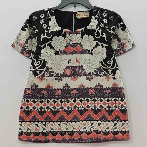 CLT2074 Tops (S)