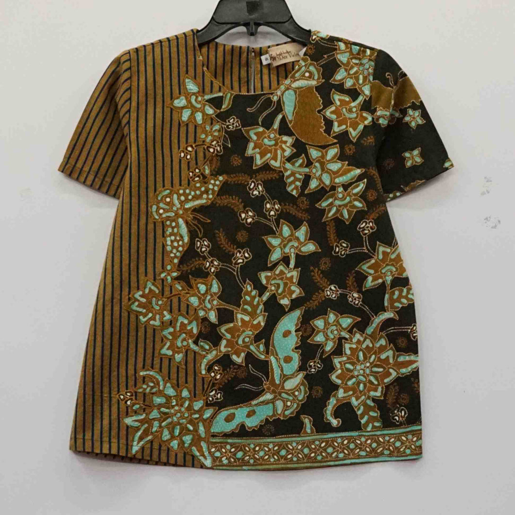 CLT2043 Tops (S)