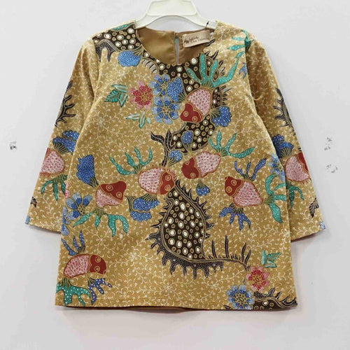 CLT2165 Tops (S)